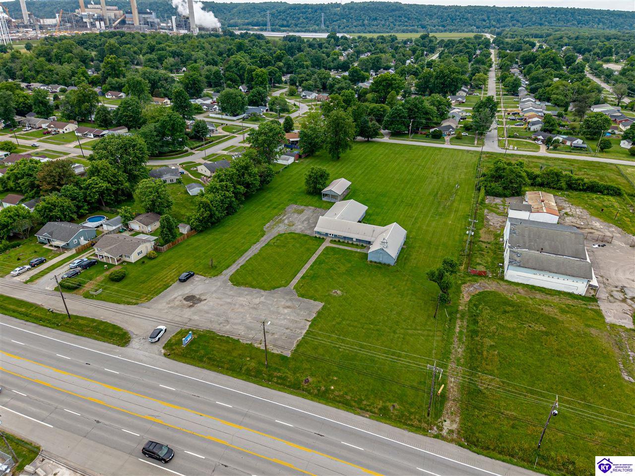 13908 Dixie Highway Property Photo 4