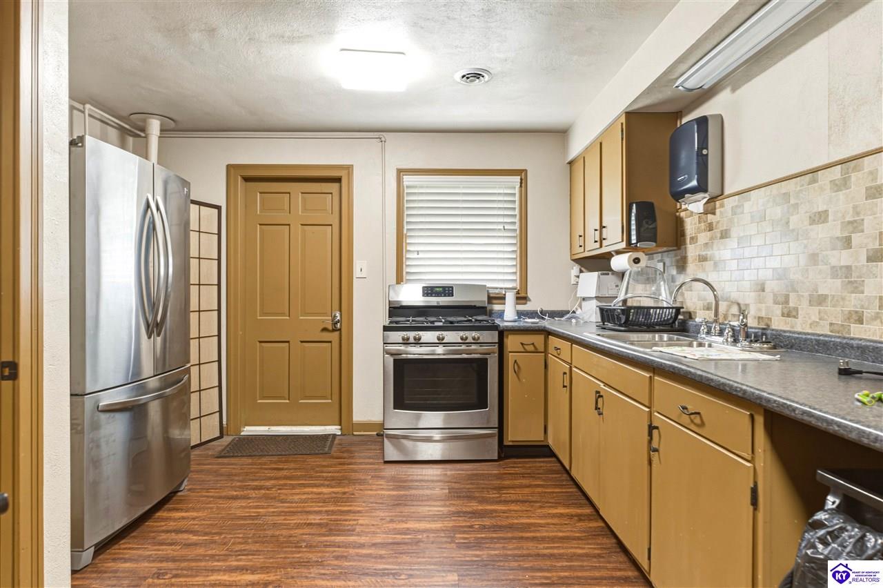 13908 Dixie Highway Property Photo 34