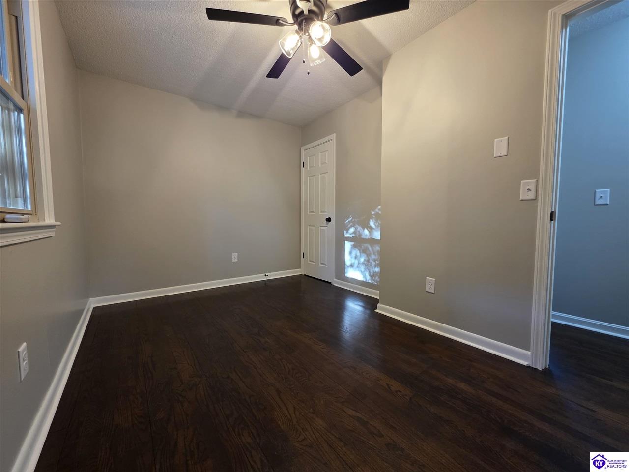 454 Pinewood Drive Property Photo 15
