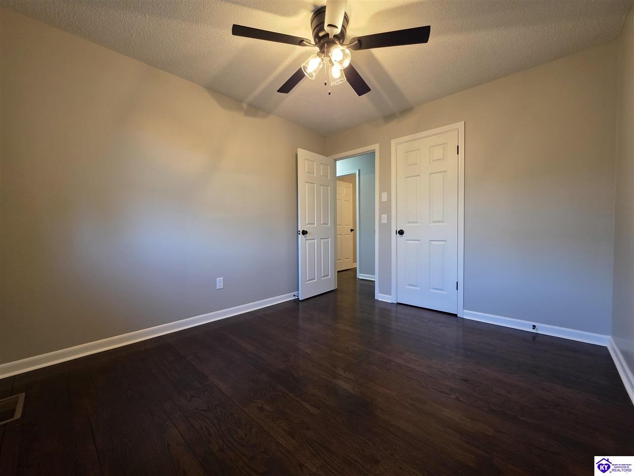 454 Pinewood Drive Property Photo 18
