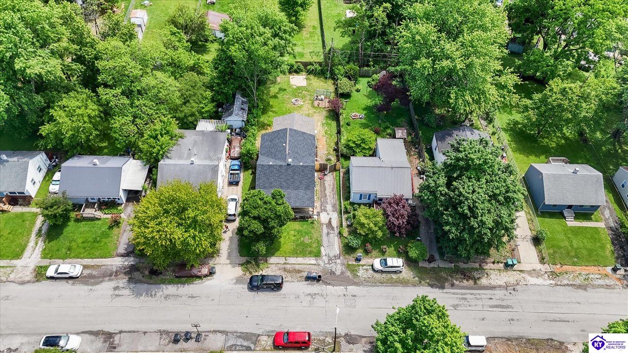 513 Village Drive Property Photo 31
