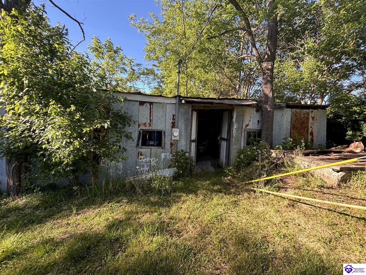 4574 Payneville Road Property Photo 14