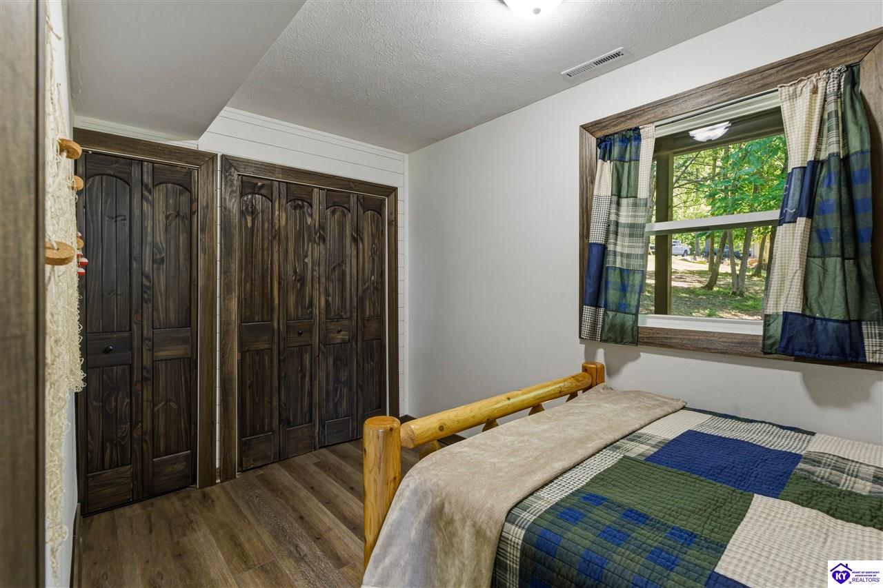 73 Hawthorne Court Property Photo 28