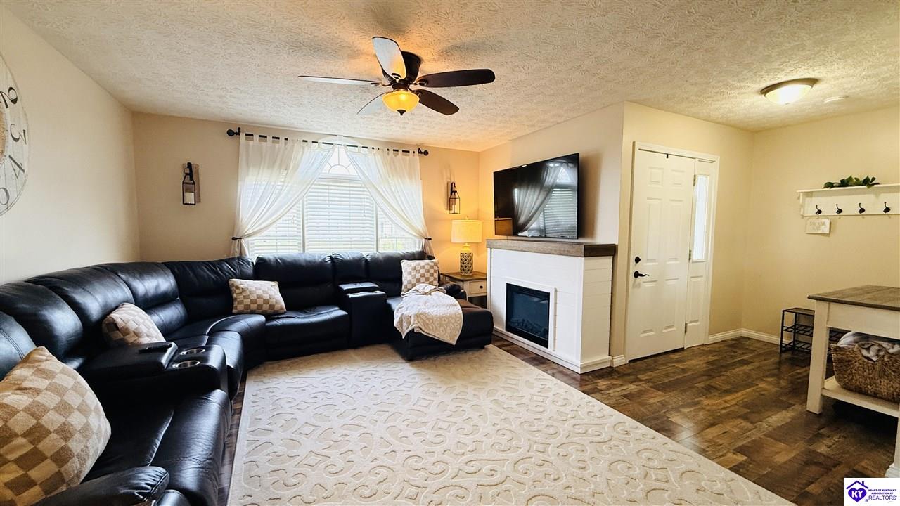 76 Chapel Cove Property Photo 19