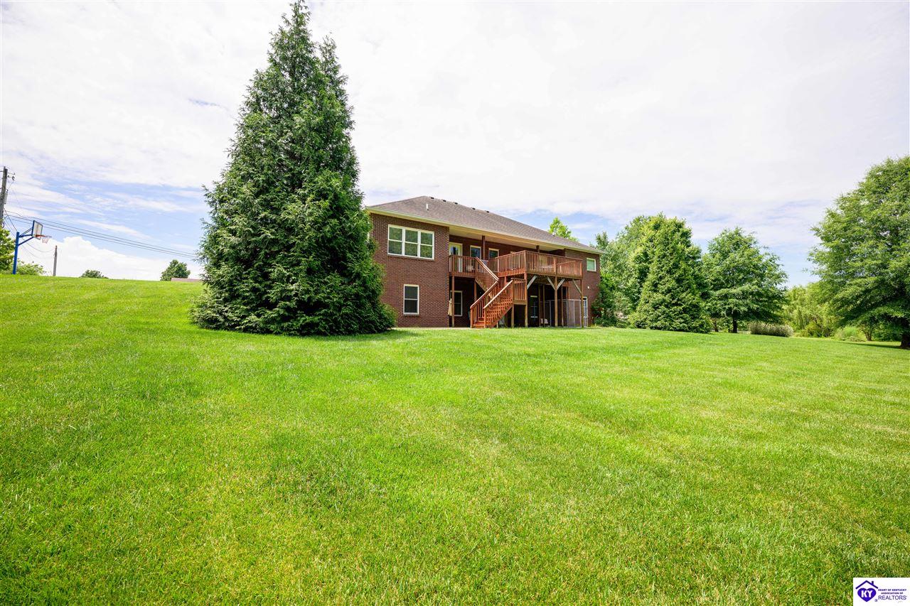 330 Stonebriar Drive Property Photo 10