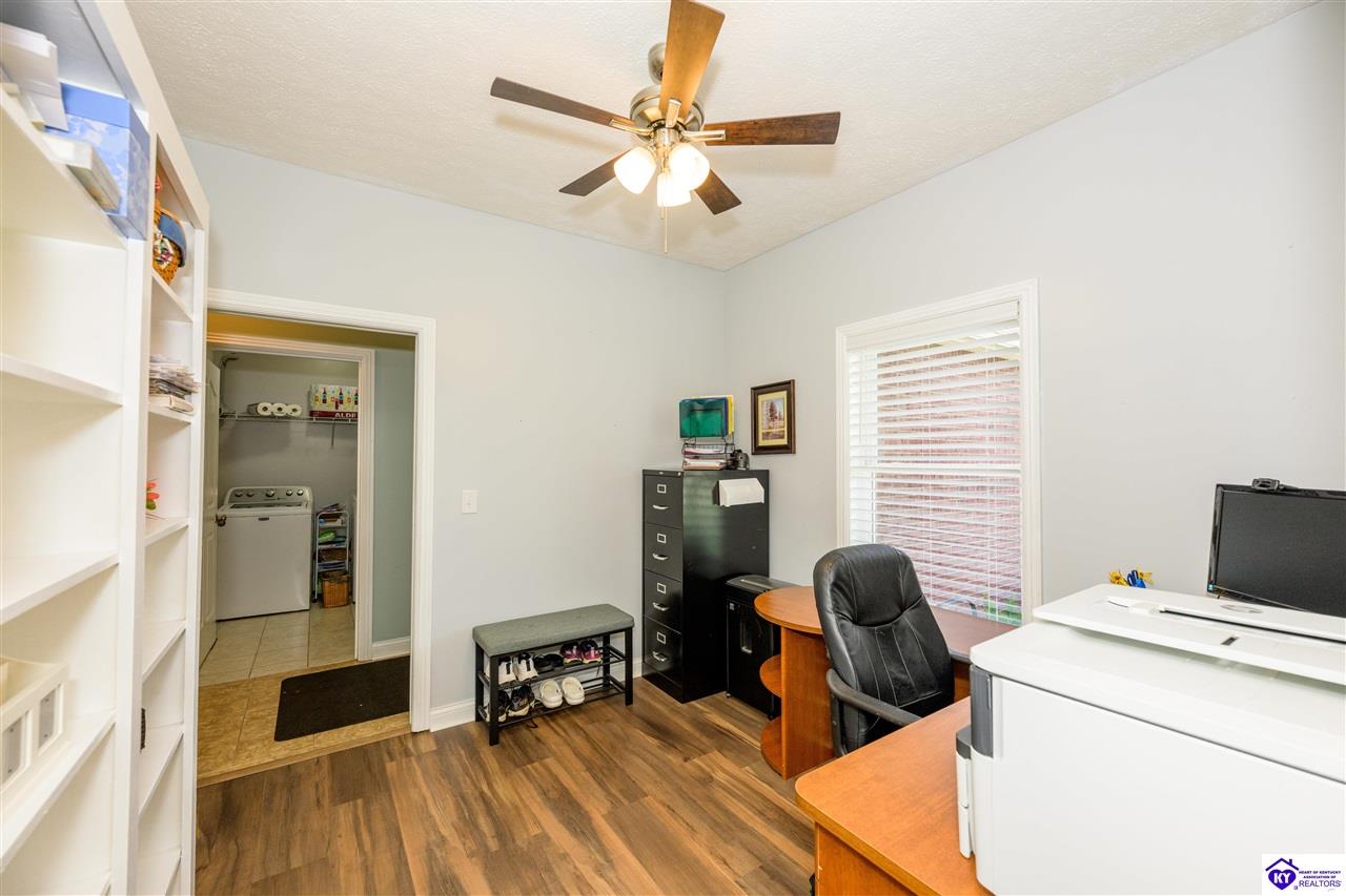 330 Stonebriar Drive Property Photo 24