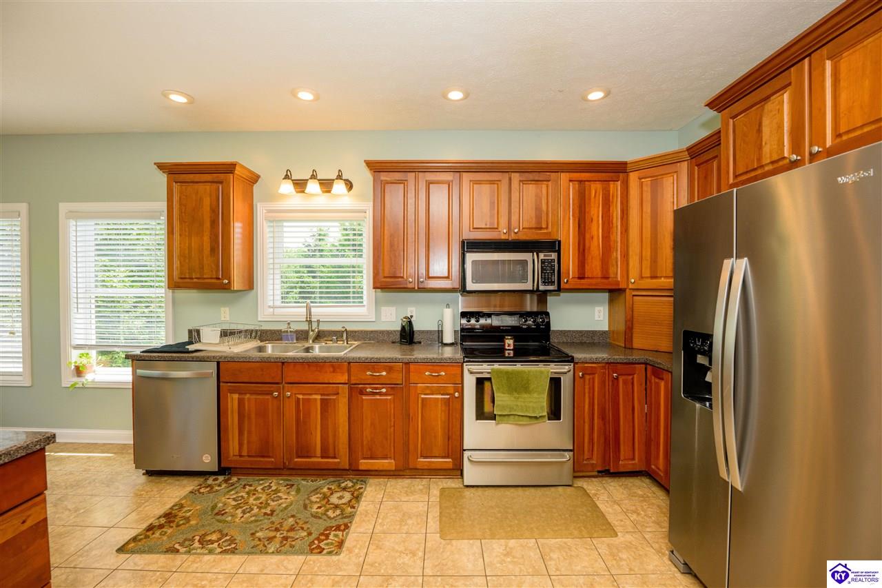 330 Stonebriar Drive Property Photo 37