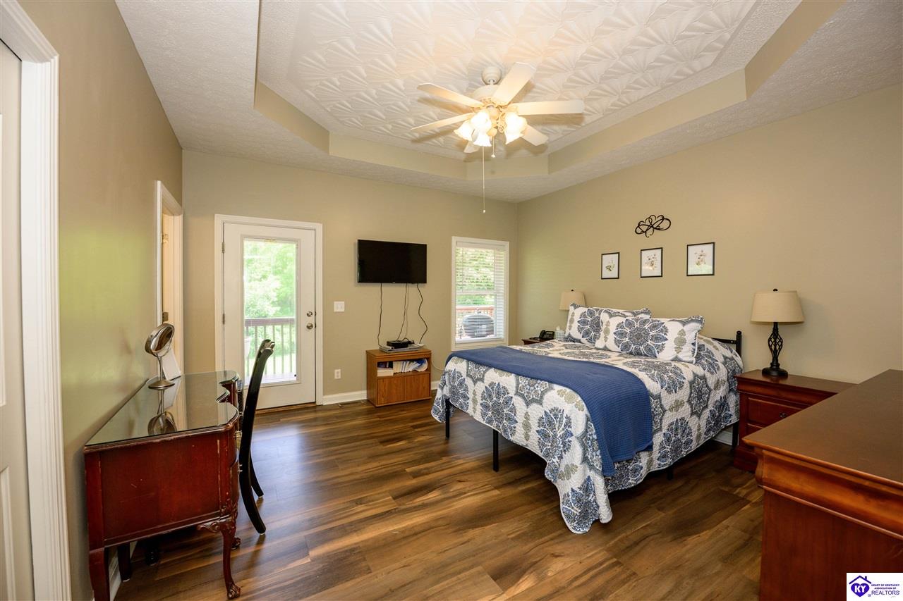330 Stonebriar Drive Property Photo 44