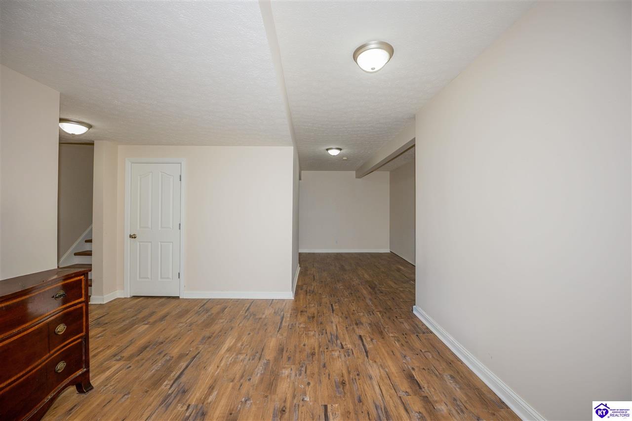330 Stonebriar Drive Property Photo 77