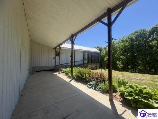 551 Murray Lane Property Photo 8