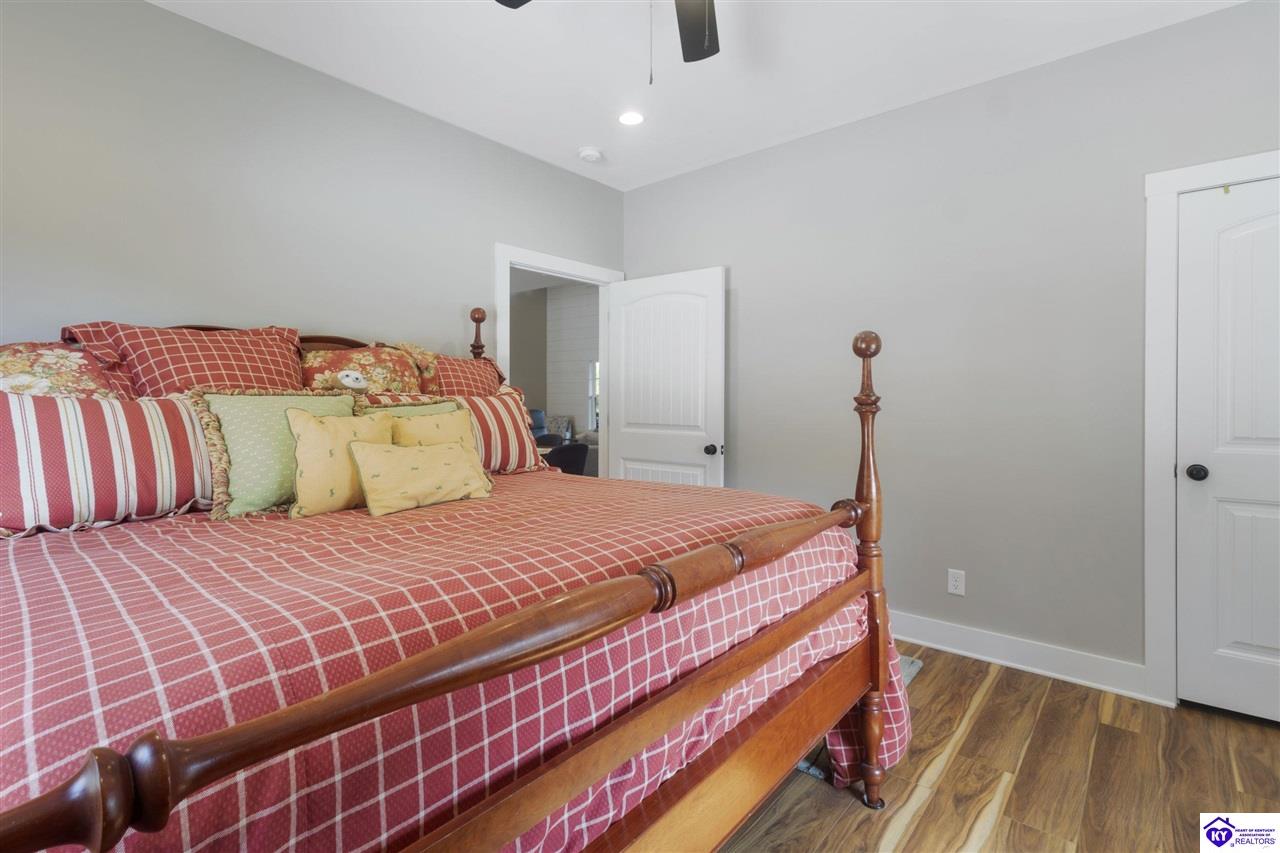 50 Clees Ln Property Photo 22