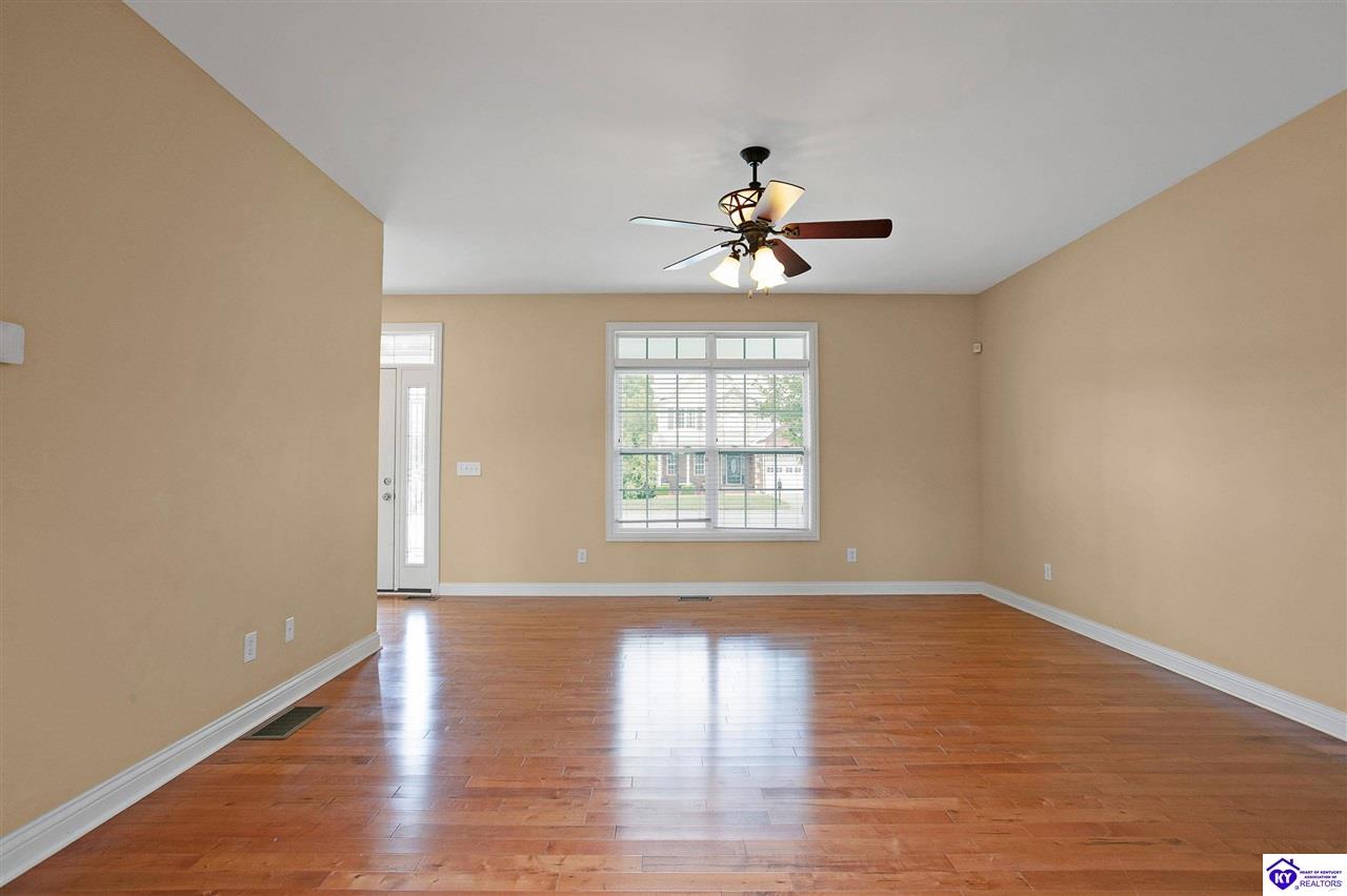 672 Wind Brook Drive Property Photo 6
