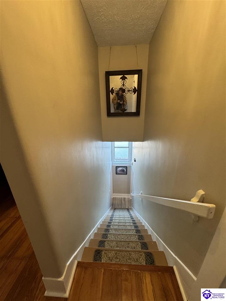304 Central Avenue Property Photo 5