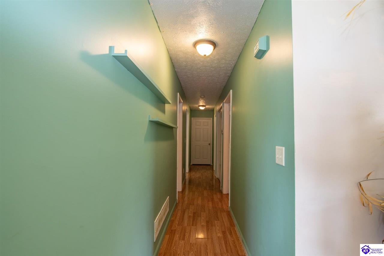 609 Moore Drive Property Photo 20