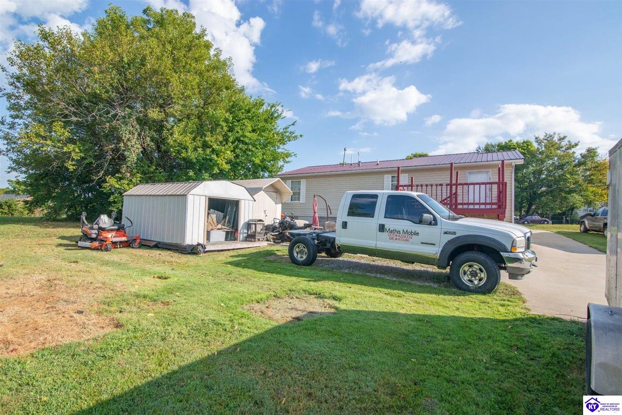 609 Moore Drive Property Photo 32