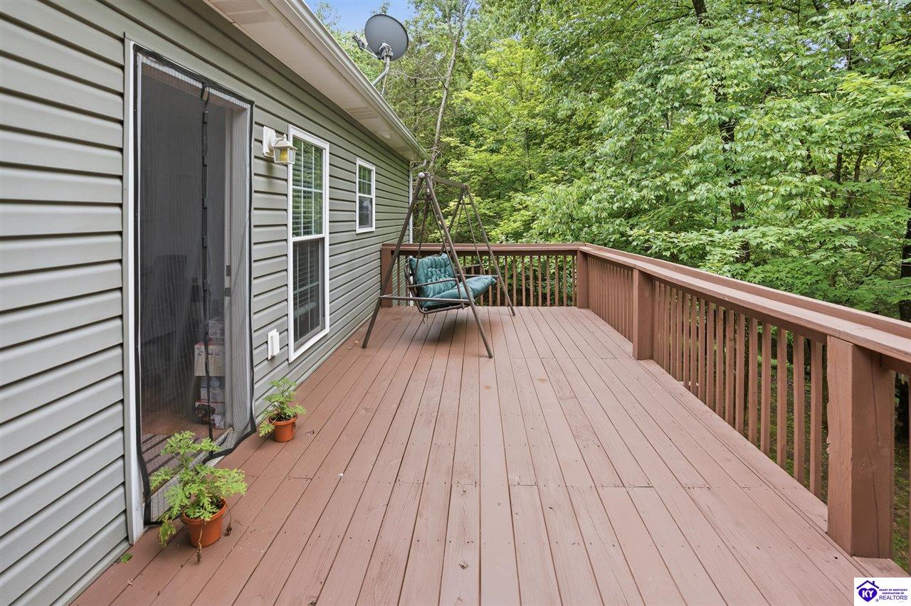 140 Pine Needle Lane Property Photo 36