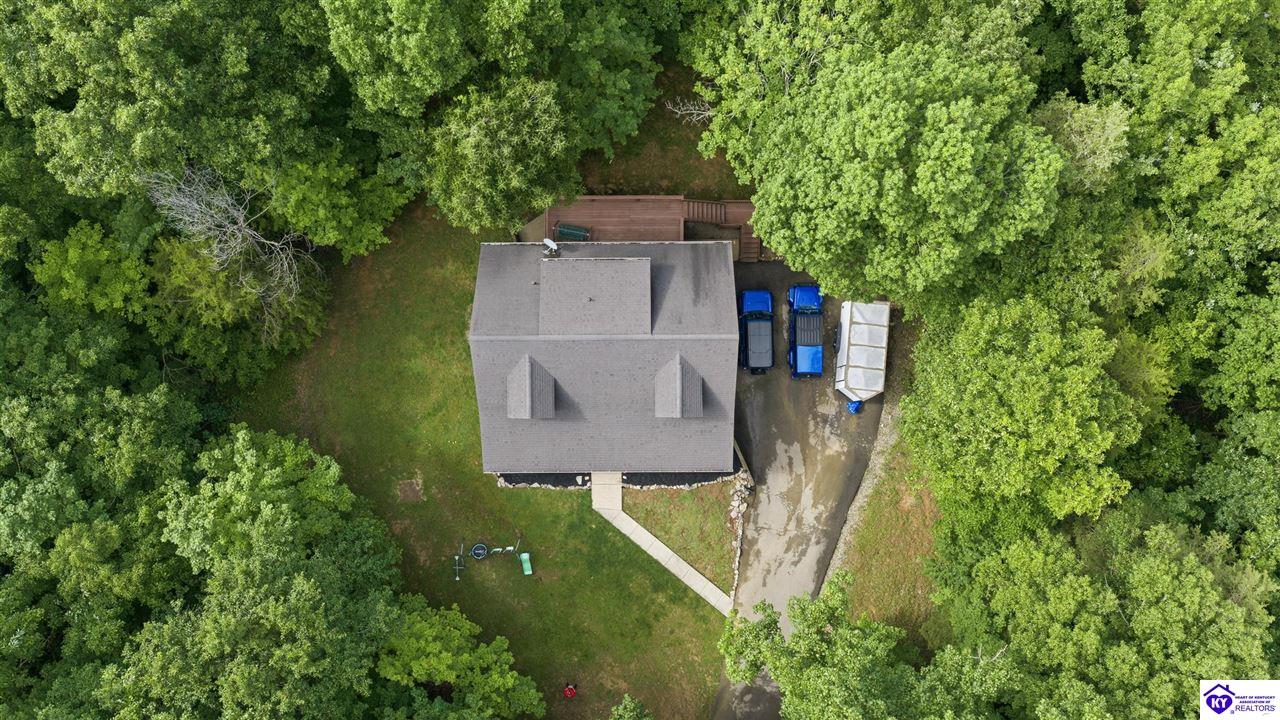 140 Pine Needle Lane Property Photo 45