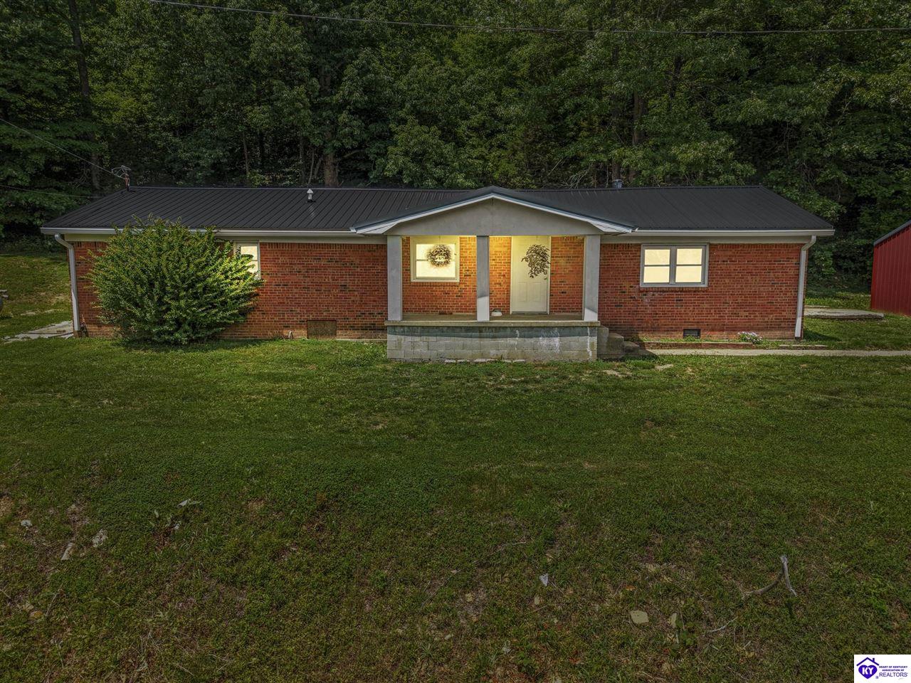 2088 Pine Ridge Road Property Photo 2