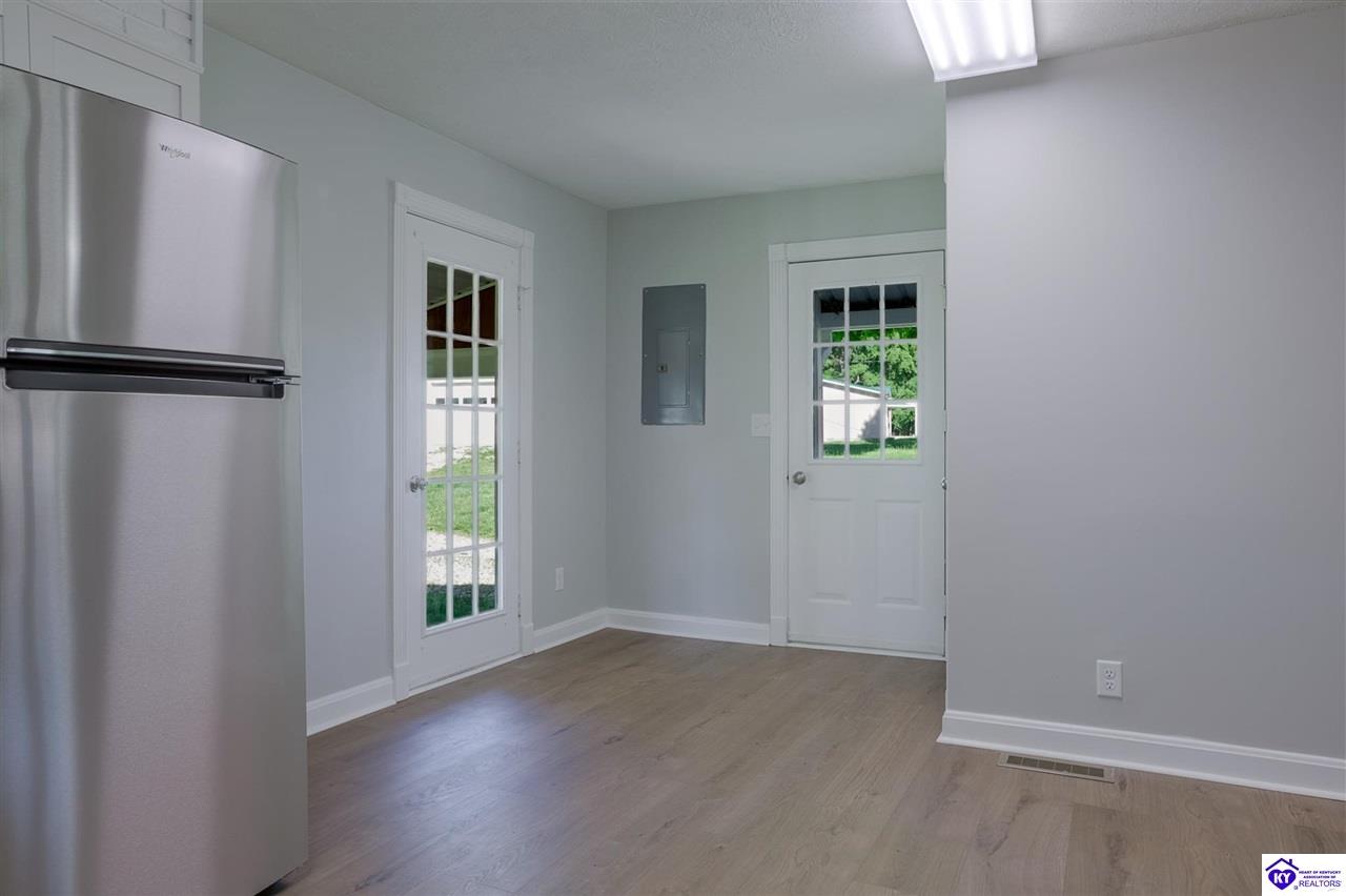 2811 Slack Road Property Photo 10