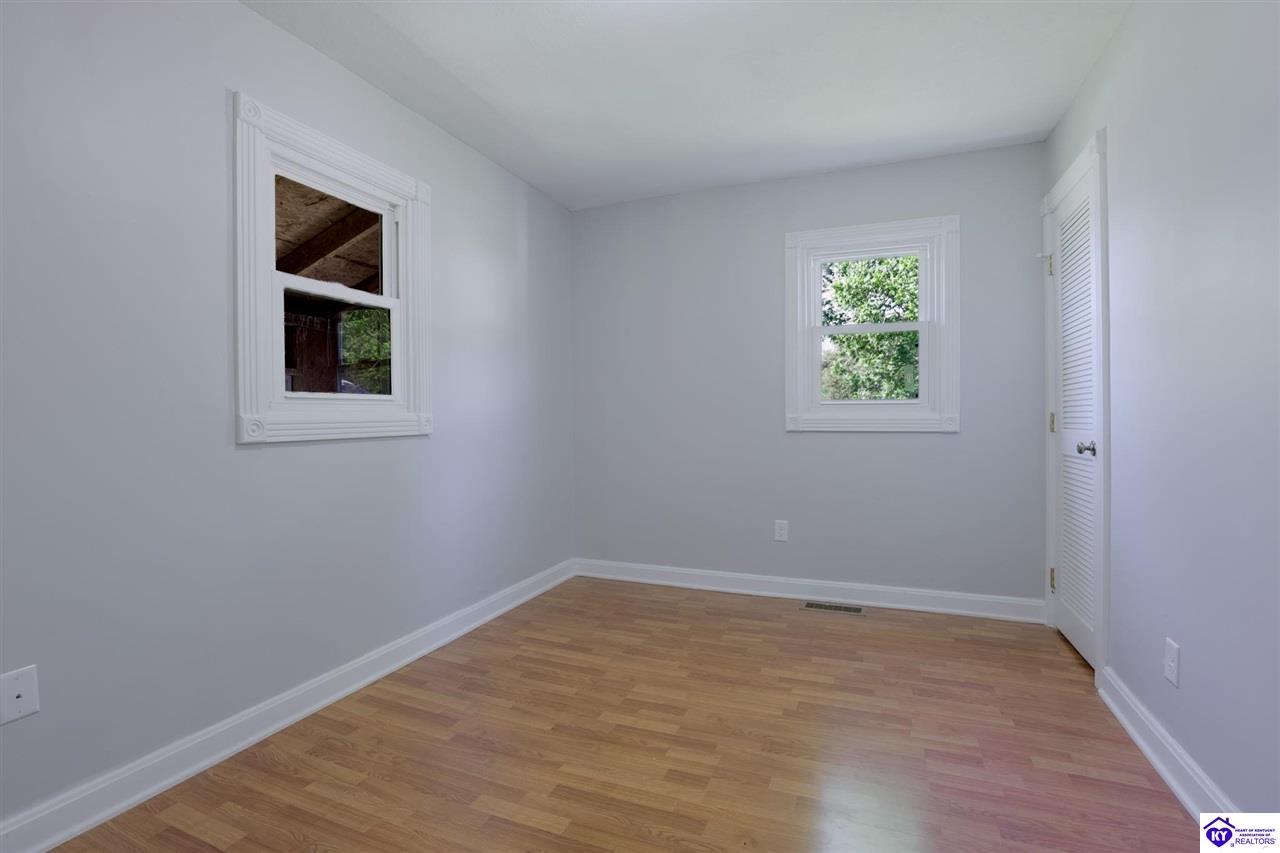 2811 Slack Road Property Photo 14