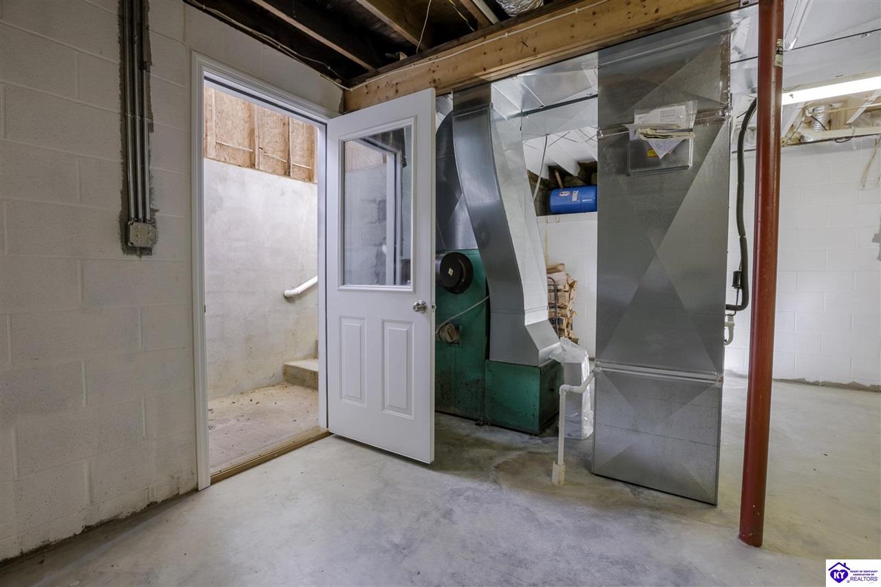 2811 Slack Road Property Photo 25