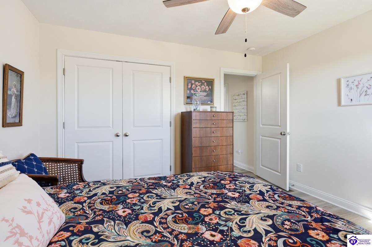 421 Turnberry Court Property Photo 17