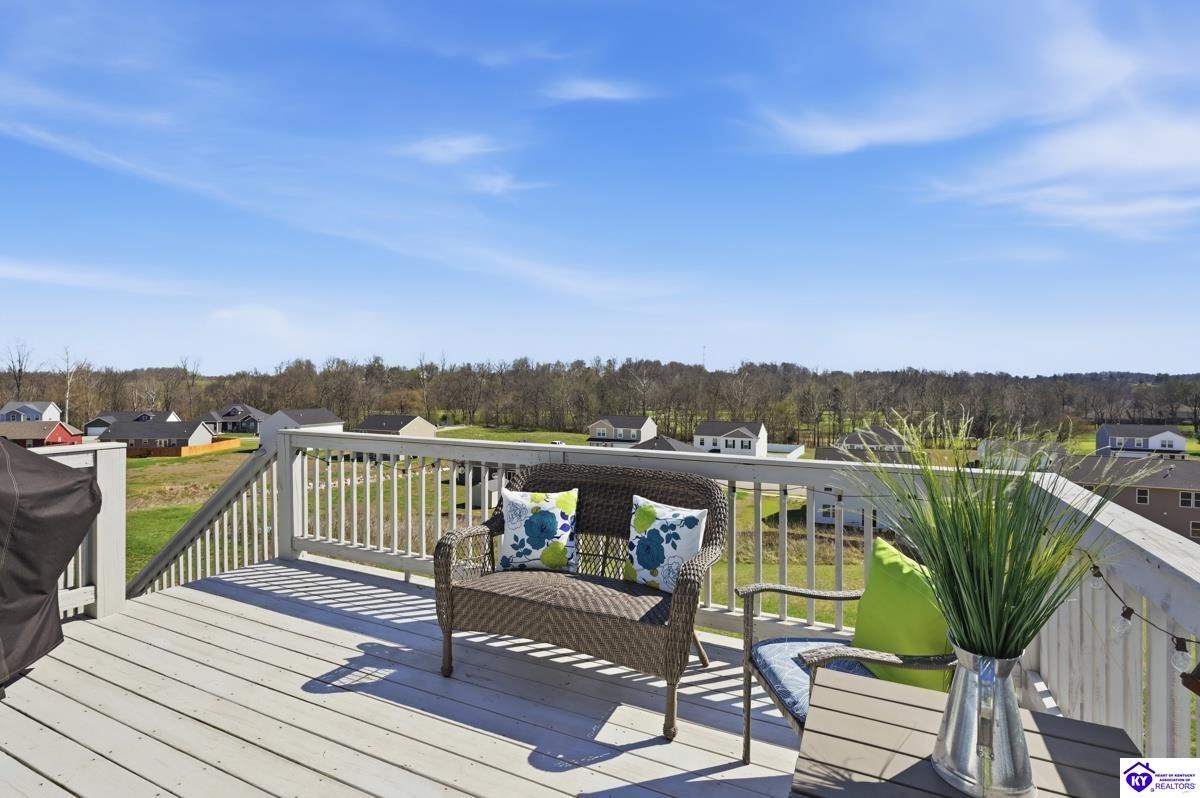 421 Turnberry Court Property Photo 26