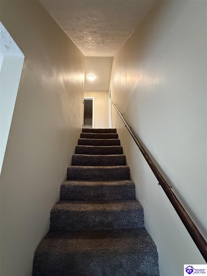 2574 Vonoa Drive Property Photo 9