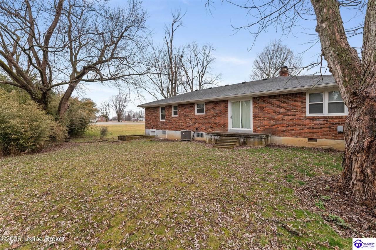 3625 New Shepherdsville Road Property Photo 35
