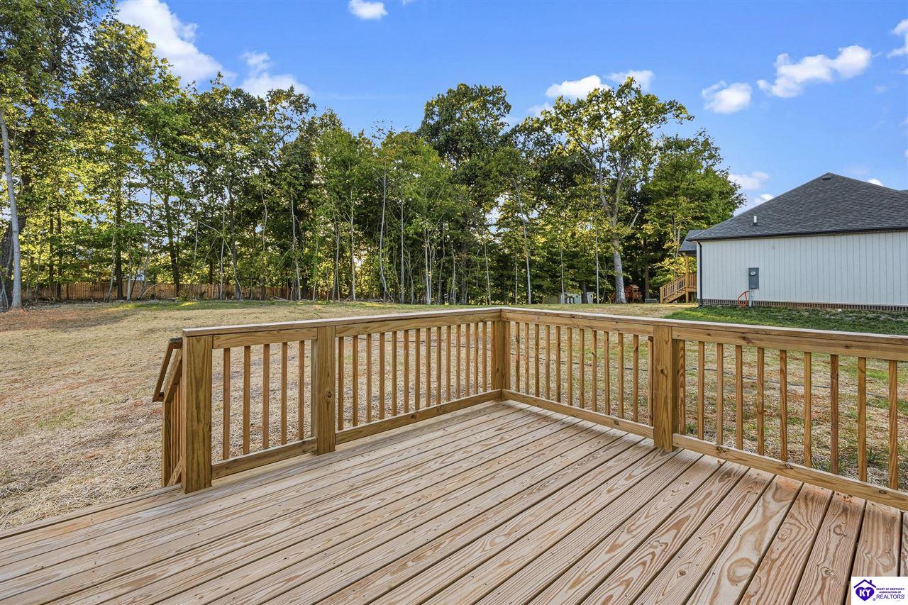 2032 Pear Valley Drive Property Photo 30