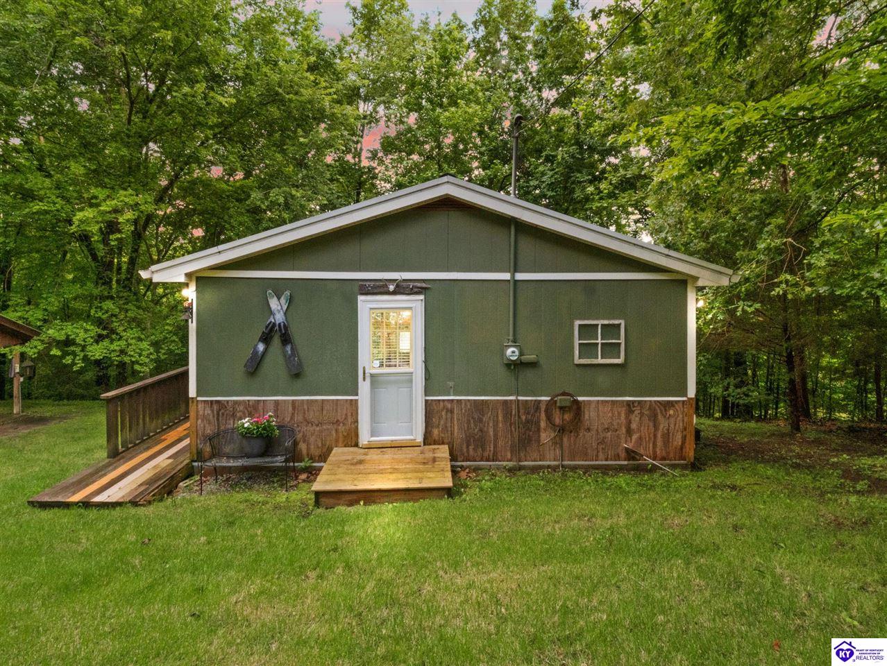 101 Hilltop Lane Property Photo 3