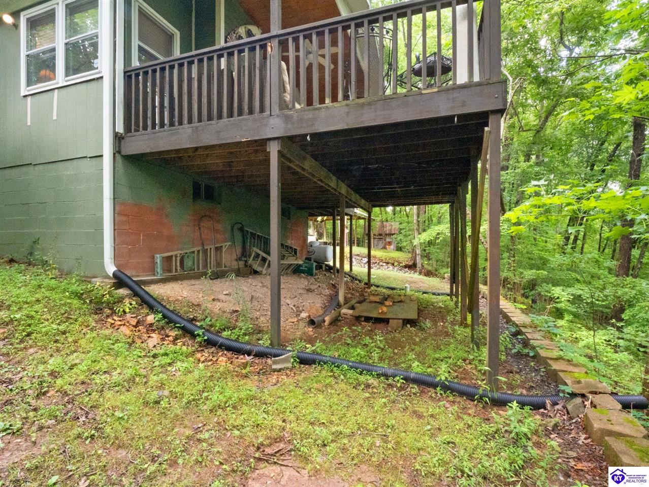 101 Hilltop Lane Property Photo 33