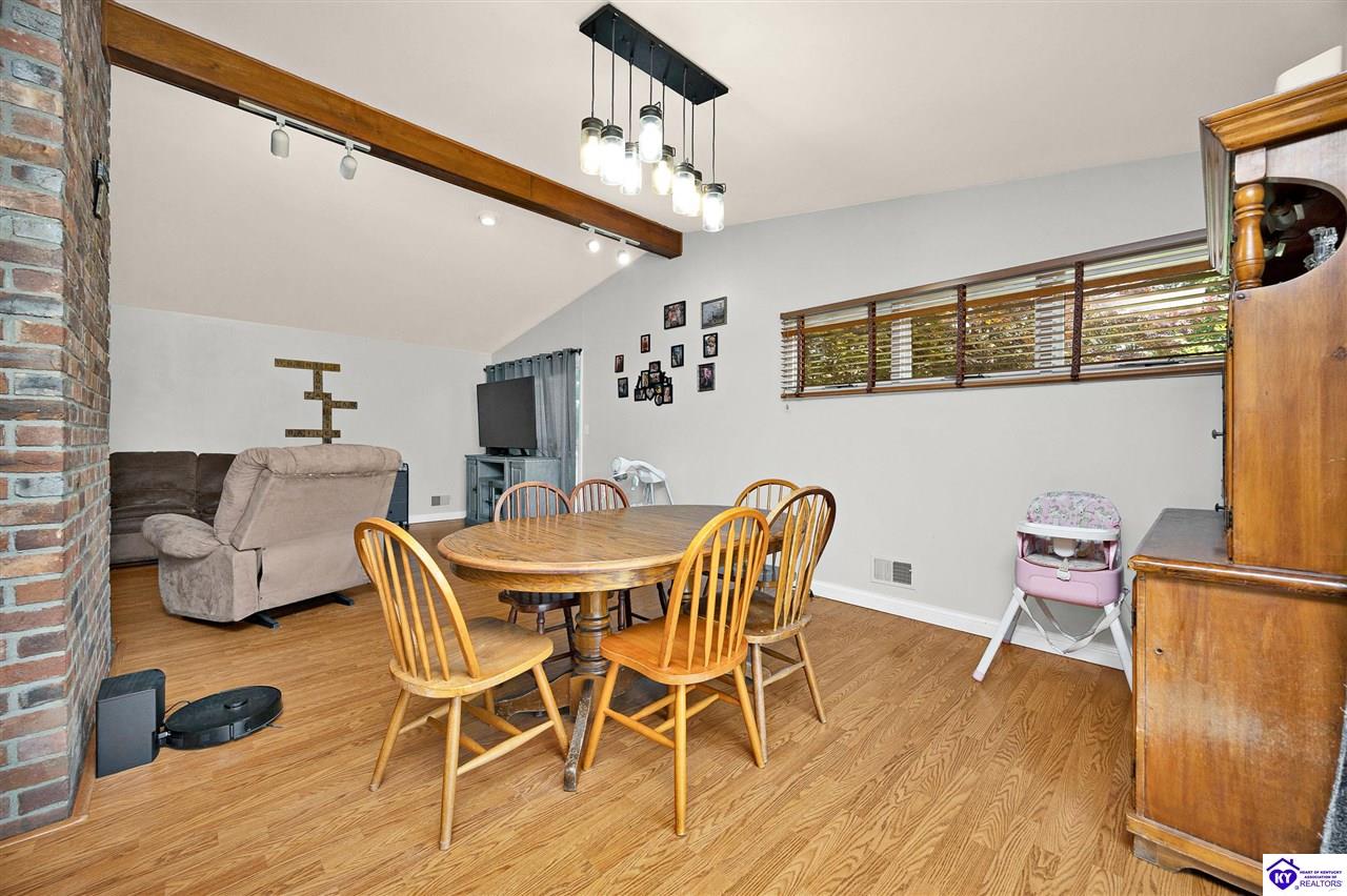100 Bedford Court Property Photo 3