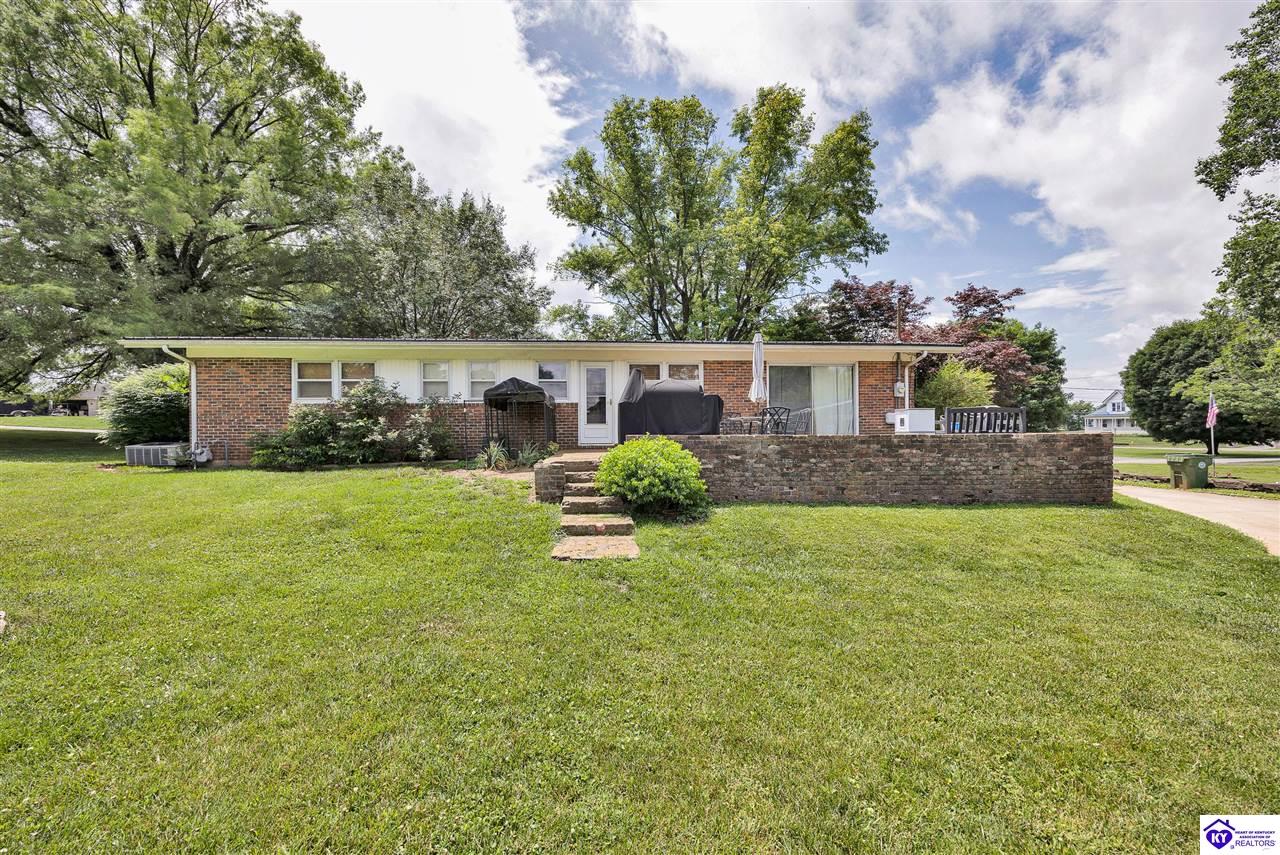 100 Bedford Court Property Photo 27