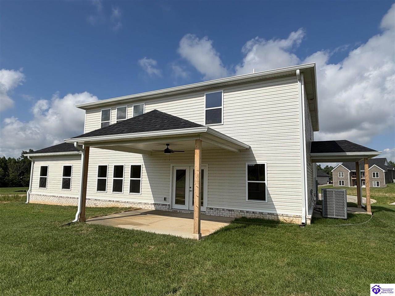 105 Cozy Court Property Photo 31