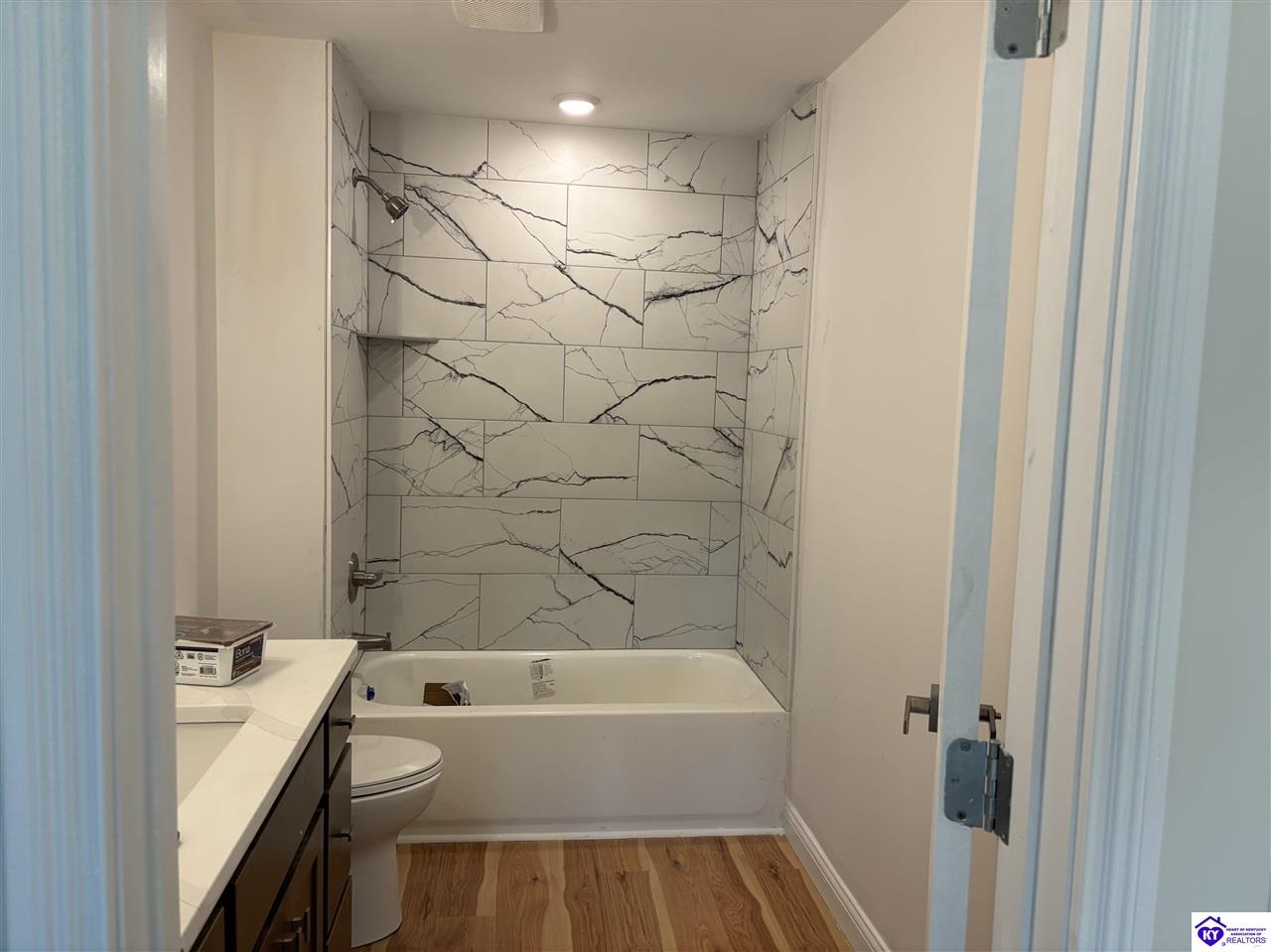 105 Cozy Court Property Photo 33
