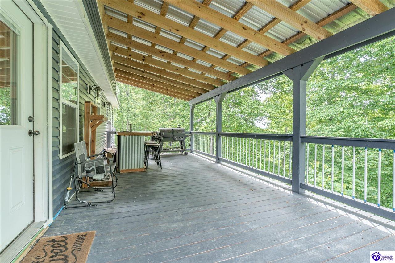123 Clees Point Road Property Photo 34