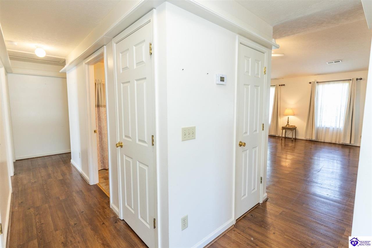 1312 Rocky Loop Property Photo 25