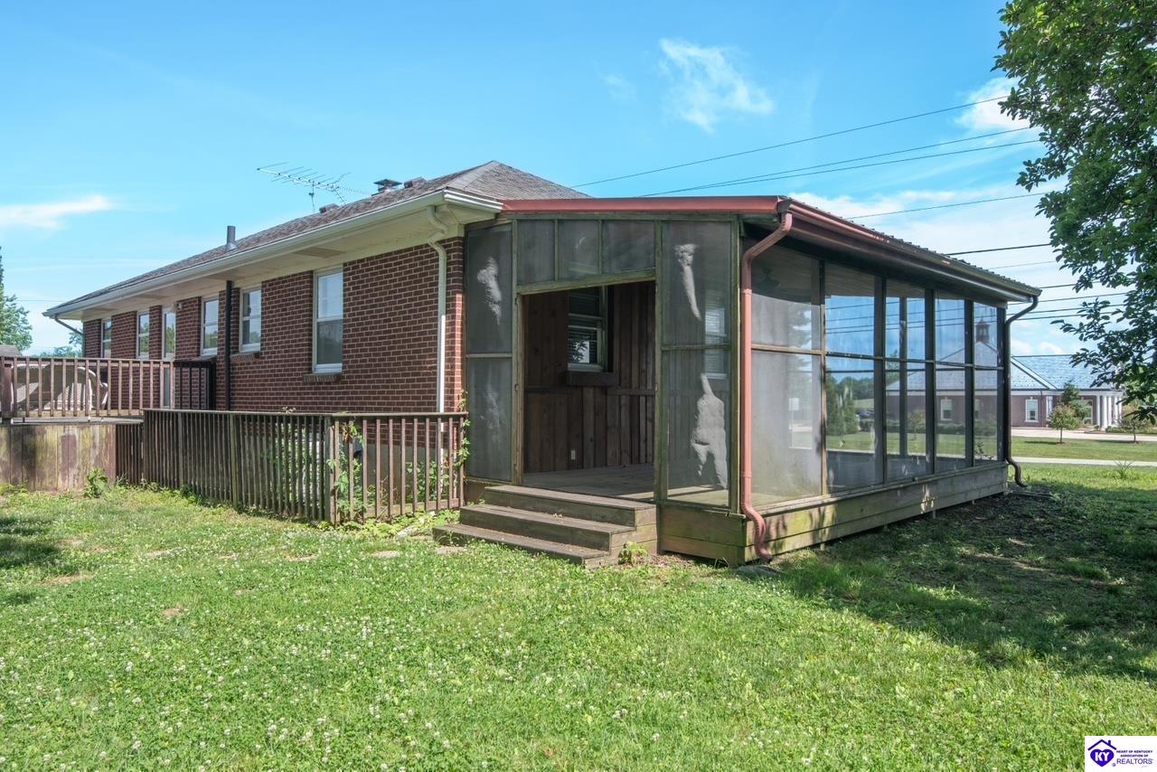 4765 Flaherty Road Property Photo 5