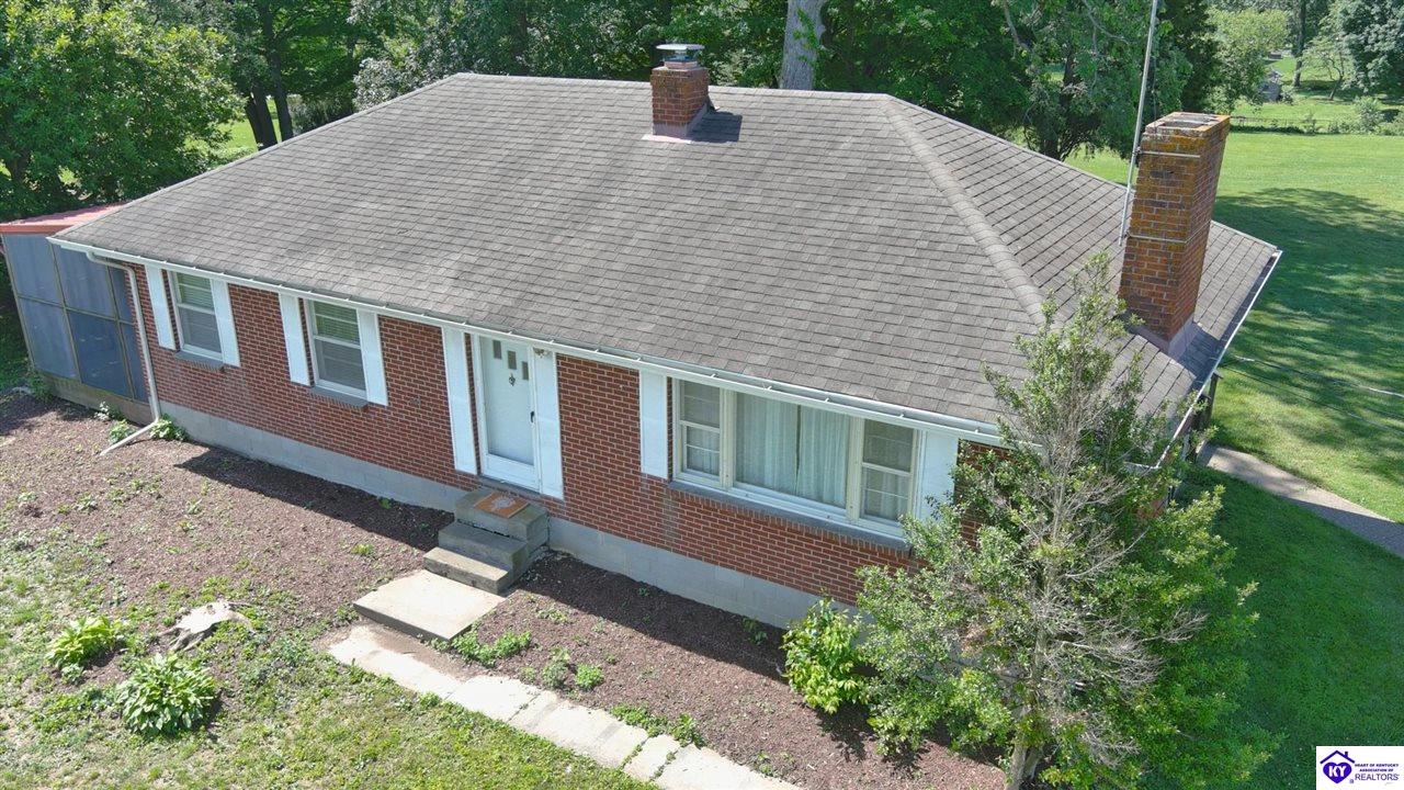 4765 Flaherty Road Property Photo 11