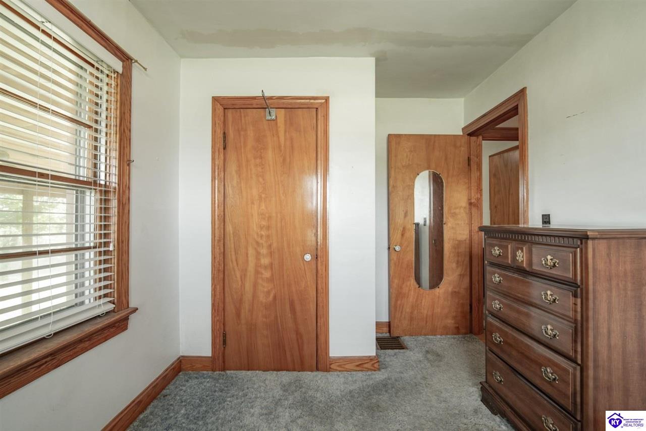4765 Flaherty Road Property Photo 36