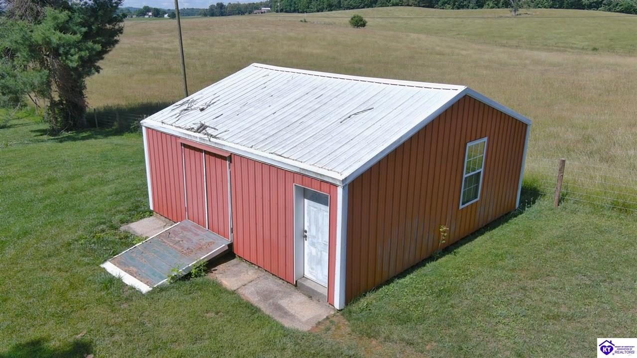 4765 Flaherty Road Property Photo 42