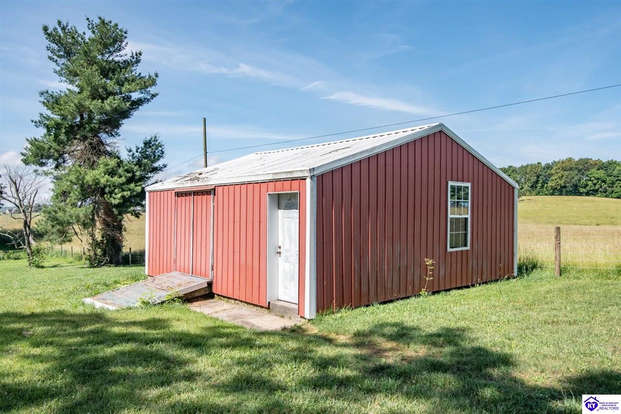 4765 Flaherty Road Property Photo 43
