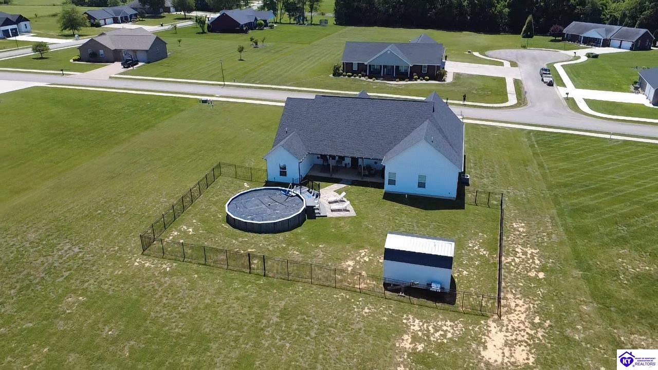 100 Blackberry Drive Property Photo 39