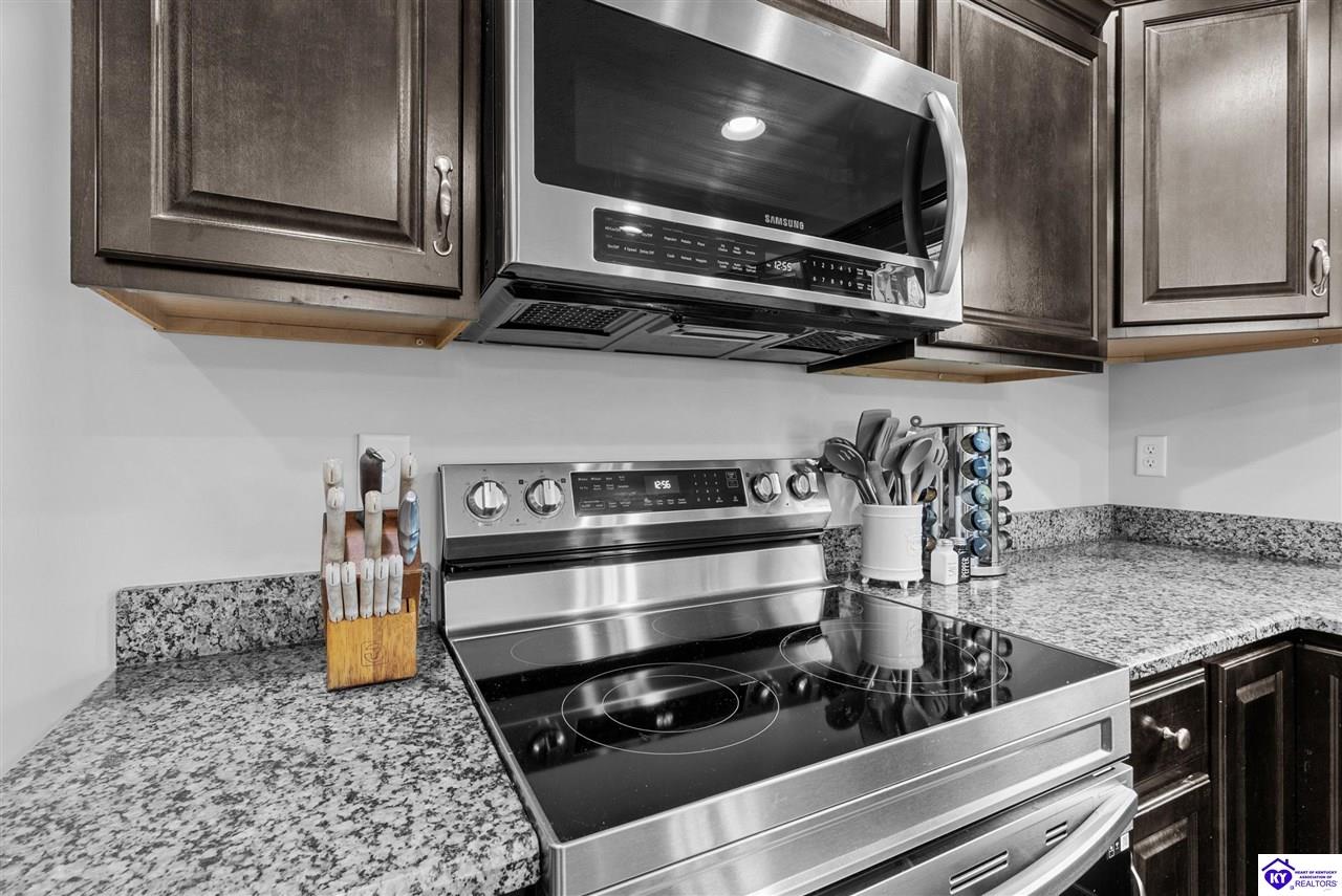 200 Huckaberry Street Property Photo 18
