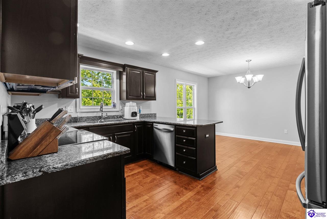 200 Huckaberry Street Property Photo 19