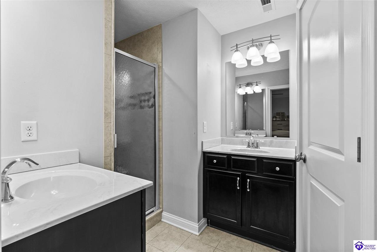 200 Huckaberry Street Property Photo 27