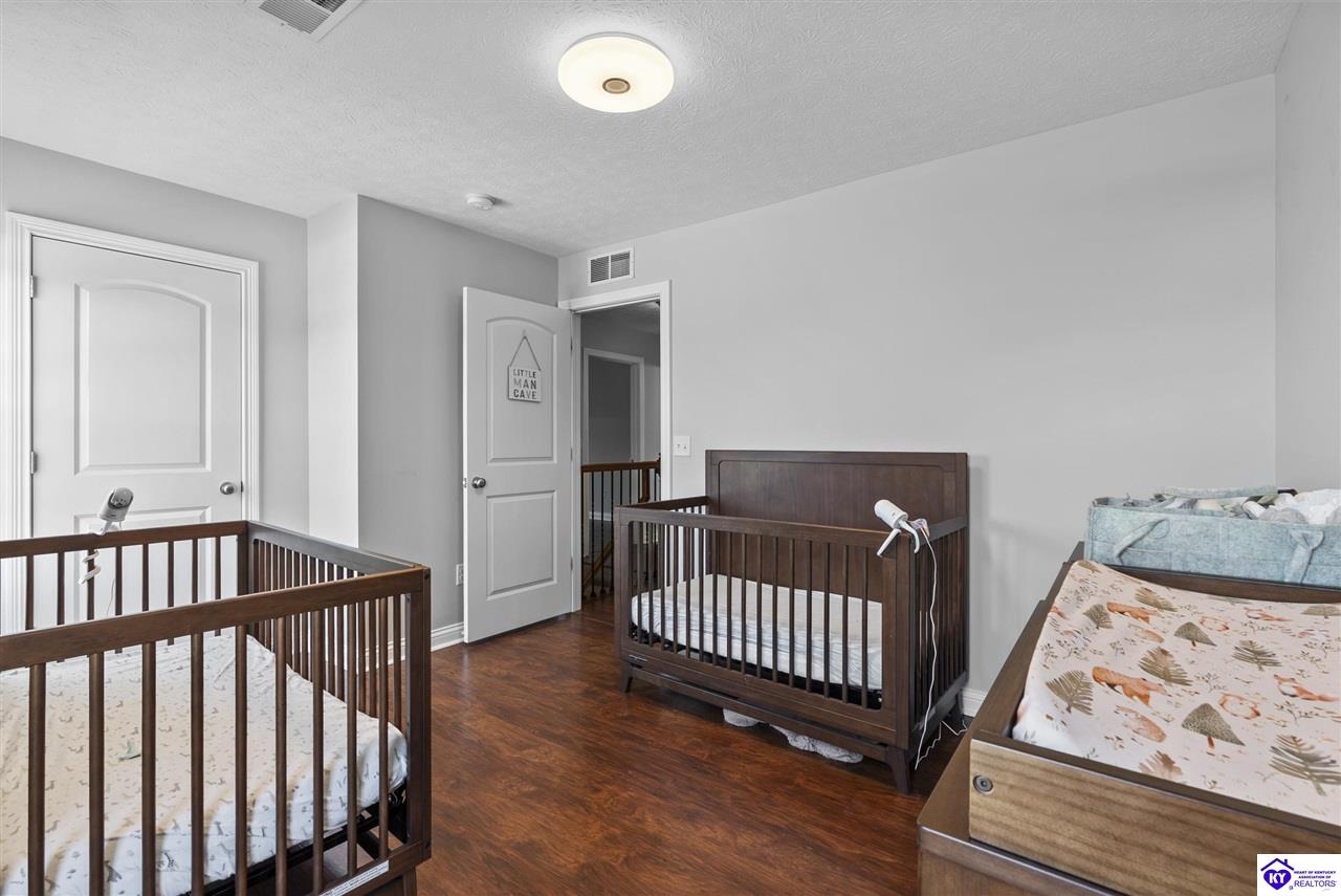 200 Huckaberry Street Property Photo 35