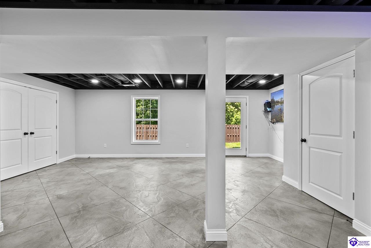 200 Huckaberry Street Property Photo 42