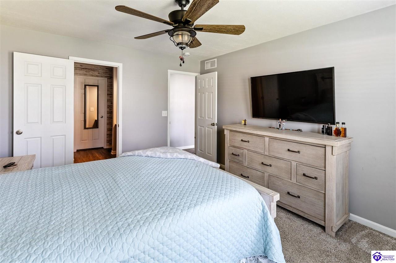 124 Gadwall Court Property Photo 32